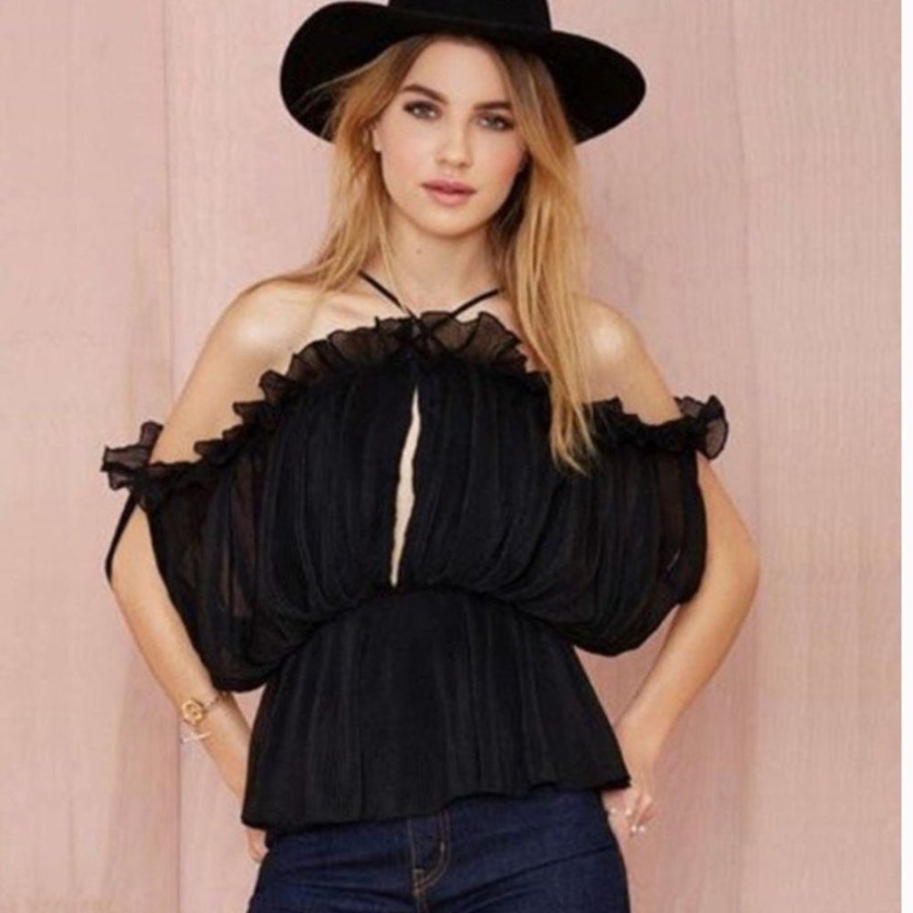 NWT Alice McCall black pleated chiffon ruffle “What  Do You Mean” top
